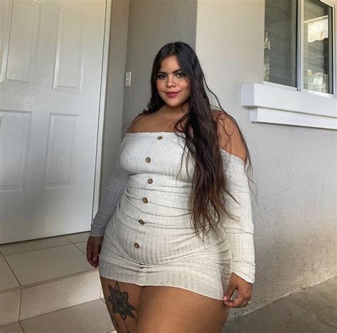 gracie bon surgeries|Curvy model addresses surgery rumours by showing what she。